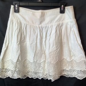 EUC beautiful Charlotte Russe white lace skirt size small